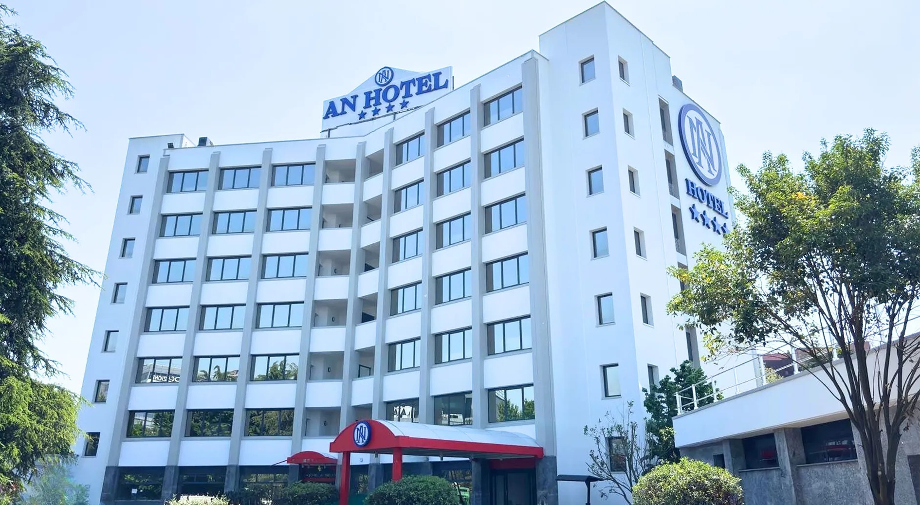 an hotel san donato