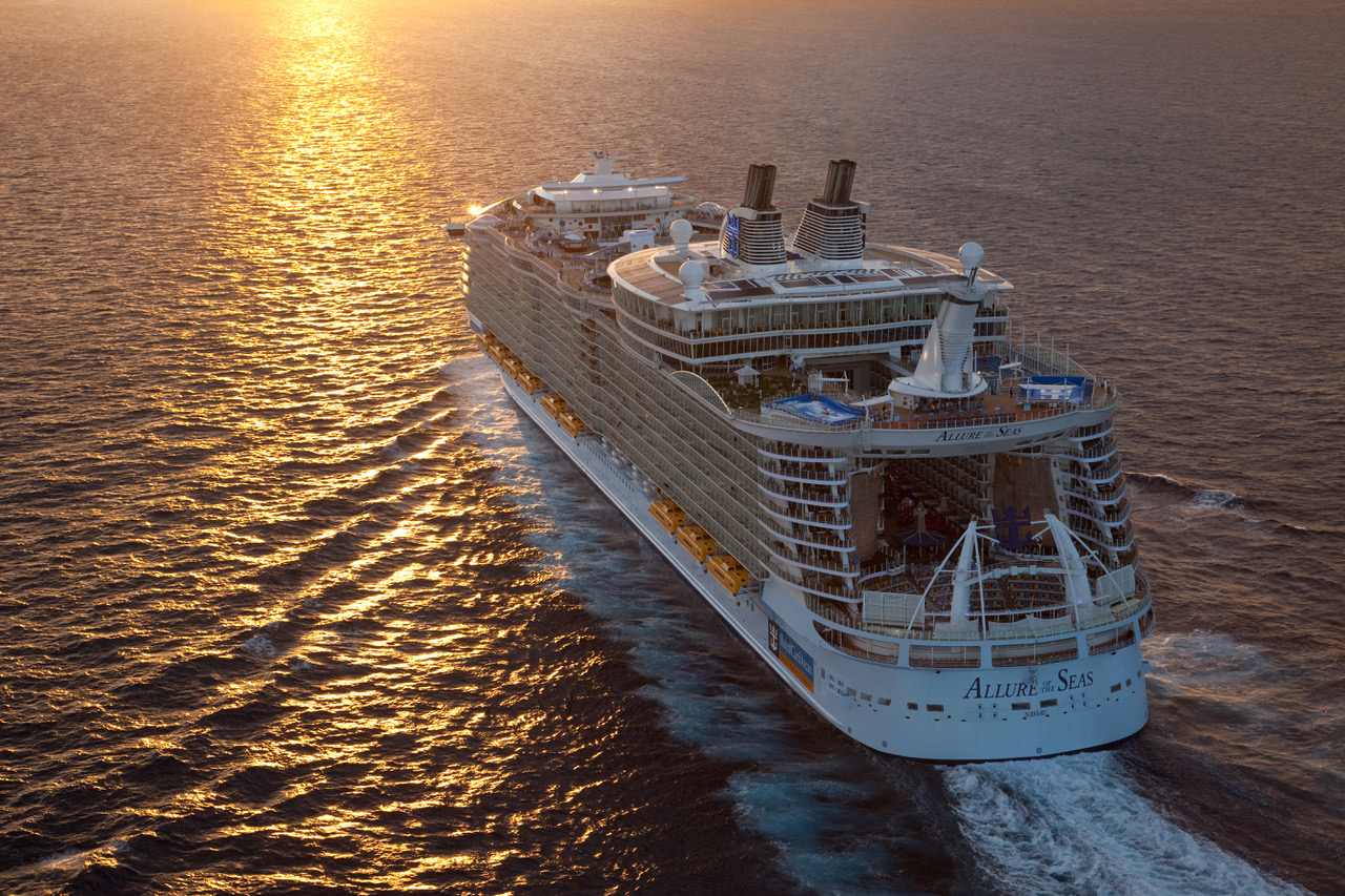 Royal Caribbean e Trenitalia rinnovano l’accordo: sconti fino all’80% da Ravenna e Civitavecchia