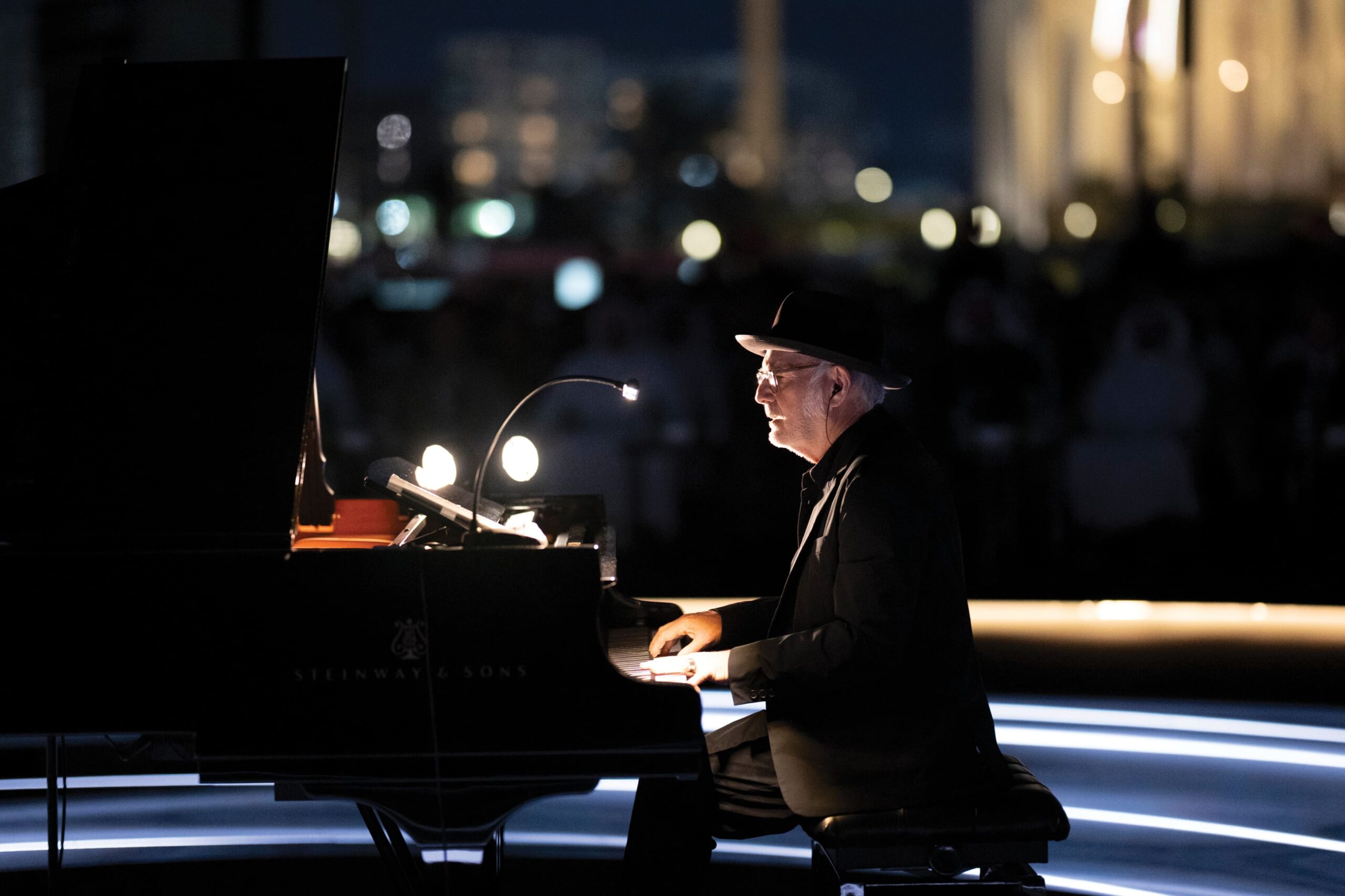 einaudi