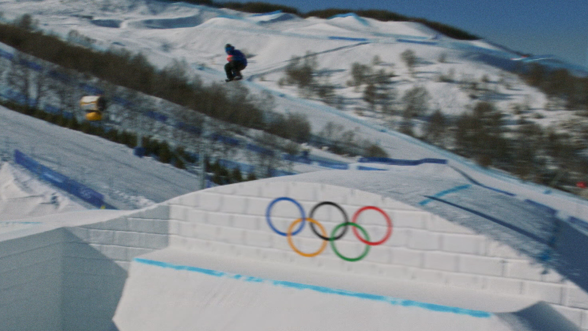 spot tenitalia cortina