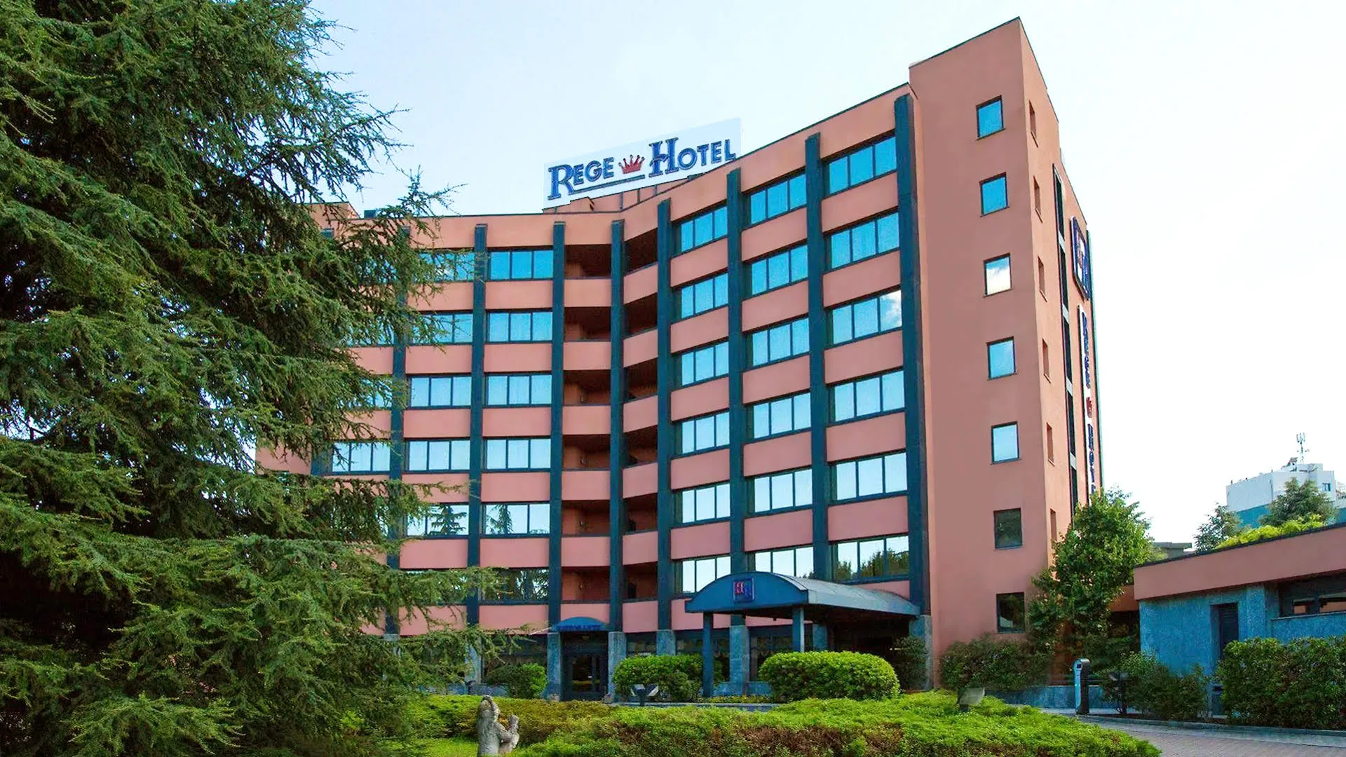 AN Hotels Rege