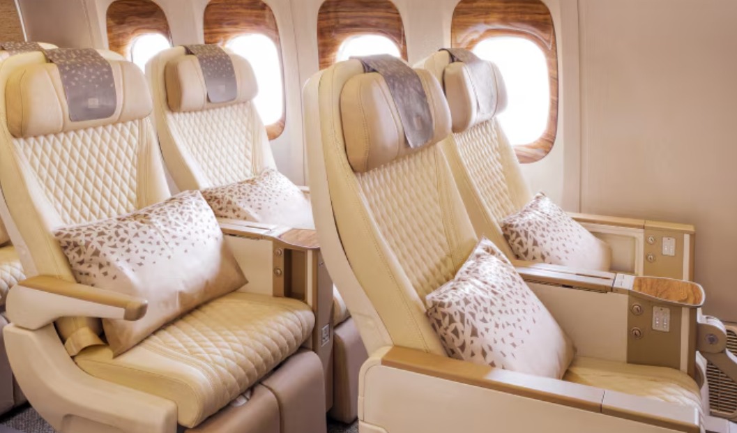premium economy Emirates
